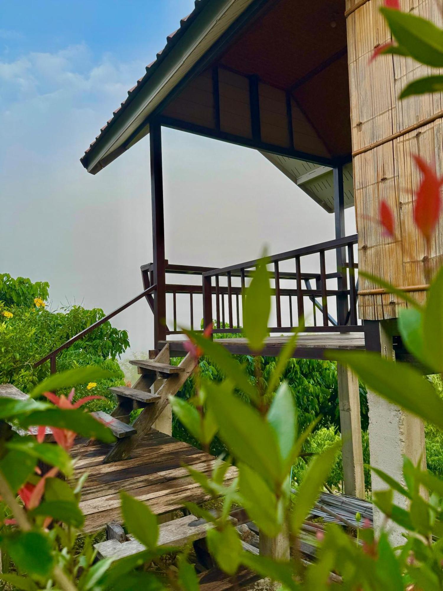 Doicherngngam Home Stay Chiang Dao Exteriör bild
