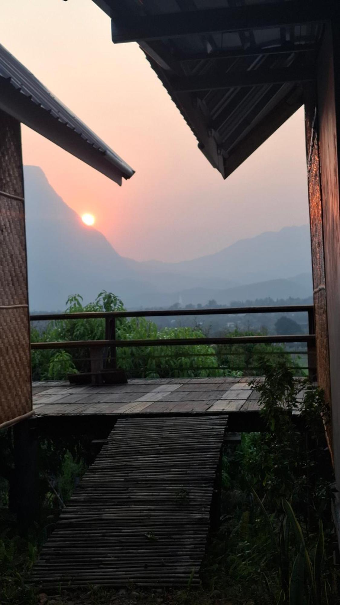 Doicherngngam Home Stay Chiang Dao Exteriör bild
